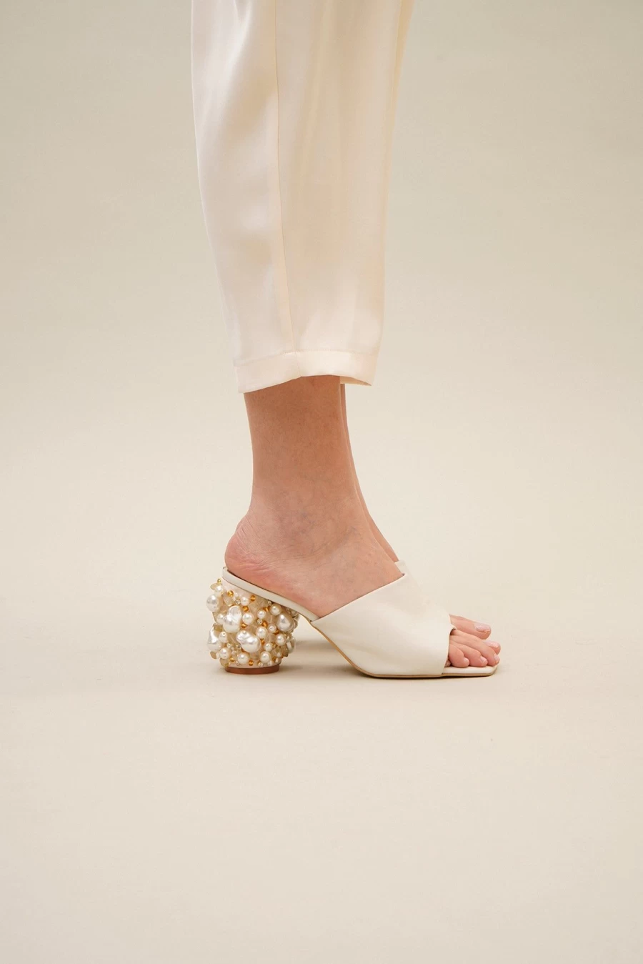 Vanina Women's Soleil Pluvieux Mules - Fashionable & Comfortable Slides