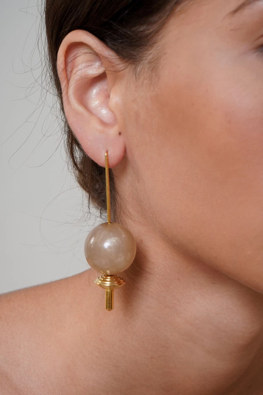Vanina Women's Holiday Collection Elegant Festive Earrings for Seasonal Celebrations
